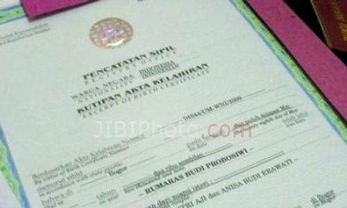 ADMINISTRASI KEPENDUDUKAN KLATEN : 80.413 Anak Tercatat Belum Punya Akta Kelahiran