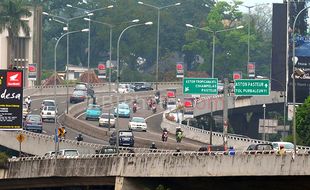 JALAN TOL TRANS JAWA: Pembebasan Lahan Ditarget Rampung 2014