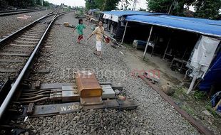 PKL SARKEM DIRELOKASI :  Pembebasan Lahan Untuk Pedestrian