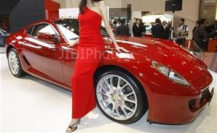 Wow, Demi Tetap Eksklusif Ferrari Kurangi Produksi Mobil Sport