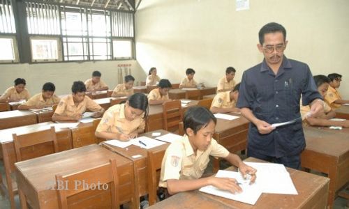 PENGUMUMAN UN SMP : Tingkat Kelulusan Siswa SMP Tahun Ini Capai 99,55% 