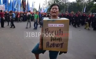 Buruh Jogja Bentuk Posko Anti Perbudakan 