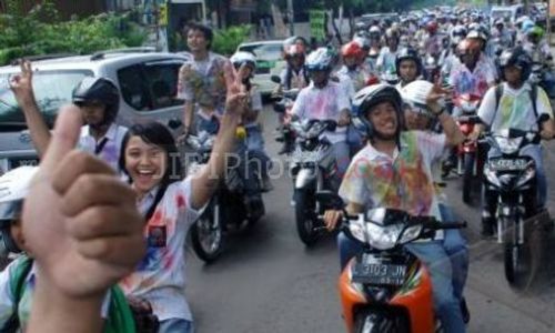 KONVOI PELAJAR MOJOKERTO : Jangan Ditiru, Aksi Siswa Mojokerto Ini