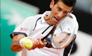 ROMA MASTERS 2013 : Atasi Dolgopolov, Djokovic ke Perempat Final