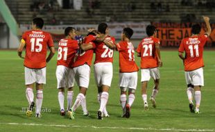 ISL 2013, PERSIJA Vs BARITO PUTRA : Persija Comeback untuk Kalahkan Barito 3-1