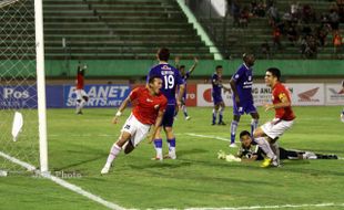 ISL 2013, PERSIJA Vs BARITO PUTRA : Sama-sama Bugar