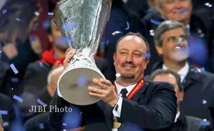 Benitez Klaim Beri Kemudahan bagi Suksesornya