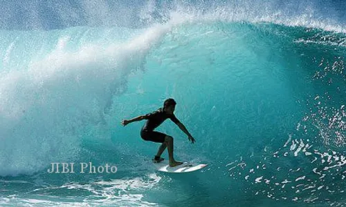 Genjot Pariwisata, Pemkab Banyuwangi Gelar Kompetisi Surfing 