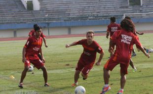 JELANG PERSIS VS PSBI BLITAR : Buru Gol Cepat