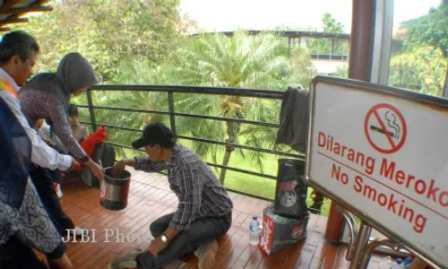 KEBIJAKAN KARANGANYAR : Bupati Karanganyar Seriusi Gerakan Friday No Smoking