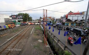 KA Bandara Bikin Palang Joglo Solo Tambah Macet, KAI: Ini Dampak Kemajuan Zaman