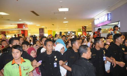 KONSER COBOY JUNIOR : Datangi Ibis Hotel, Comate Tak Berhasil Ketemu Iqbal Dkk