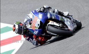 MOTOGP ITALIA : Lorenzo Juara, Rossi & Marquez Apes