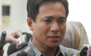 KENAIKAN HARGA BBM : Judicial Review UU APBN-P di Luar Wewenang Pemerintah   