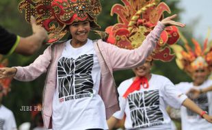 SOLO BATIK CARNIVAL VI : SBC VI Gelar Gladi Resik