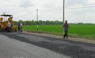 PEMBANGUNAN JALAN DESA : Pembangunan Jalan Lingkar Bumirejo Butuh Dukungan