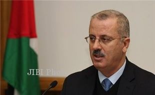 KRISIS POLITIK PALESTINA : Abbas Setujui Hamdallah Mundur, Palestina Ganti PM Lagi