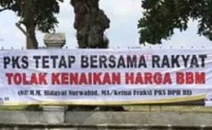 Tolak Kenaikan BBM, Pembagian BLSM Justru Oleh Menteri PKS