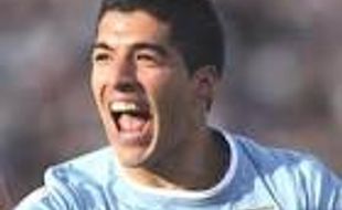 PIALA KONFEDERASI: Suarez Optimistis Uruguay Bangkit