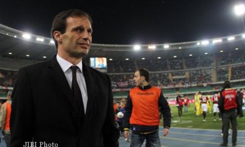 Allegri Batal Dipecat