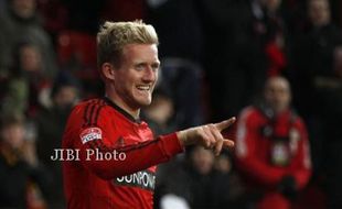 KABAR TRANSFER : Chelsea Dapatkan Schurrle