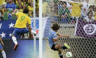 PIALA KONFEDERASI: Brazil ke Final, Kalahkan Uruguay 2-1