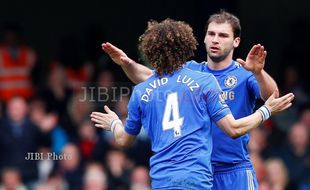 Chelsea Banderol Paket David Luiz & Ivanovic Senilai 40 Juta Pound