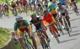 TOUR de SINGKARAK 2013 : Johan Coenen Rajai Etape Ketiga