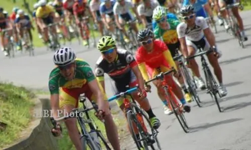 TOUR de SINGKARAK 2013 : Johan Coenen Rajai Etape Ketiga