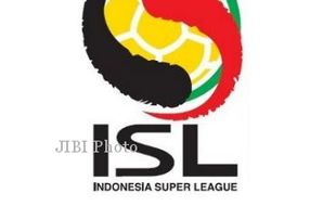 ISL 2013 : Gol Bunuh Diri Abanda Bawa Persib Tertinggal 0-1