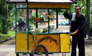 JOKOWI CAPRES : Pengamat Politik Sarankan Jokowi Didampingi Ahli Ekonomi