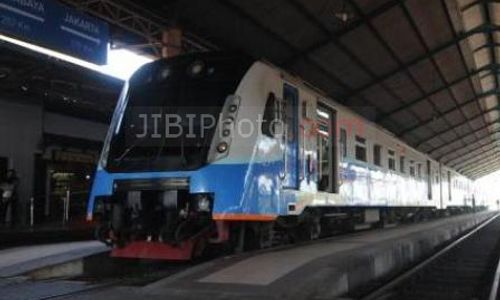 MADIUN JAYA TAK BEROPERASI : Penumpang Dipersilakan Naik Kereta Lain