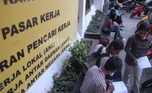 TENAGA KERJA KLATEN : Seusai Lebaran, Permintaan Kartu Pencari Kerja Naik 40%