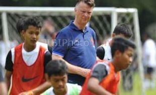 INDONESIA VS BELANDA: Ini Kata Van Gaal Tentang Tim Garuda