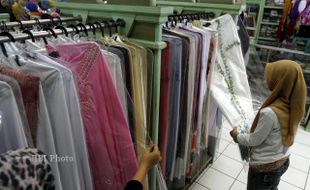  Jelang Ramadan, Penjualan Mukena Meningkat