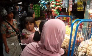  PASAR KEMBANG KEMALANG : Menengok Pasar Terbesar di Kemalang...