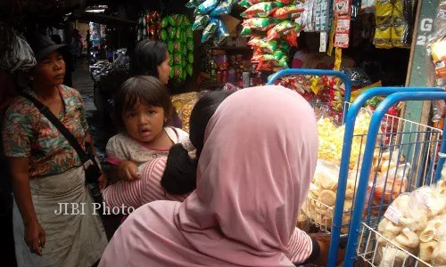  PASAR KEMBANG KEMALANG : Menengok Pasar Terbesar di Kemalang...