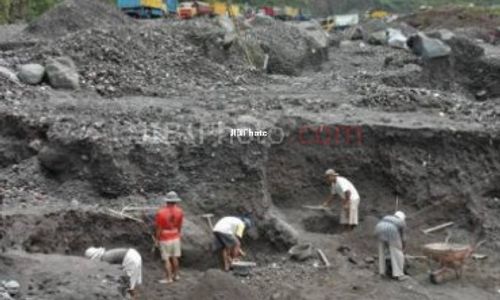 PASIR MERAPI : Di Gunungkidul, Harga Satu Rit Pasir Capai Rp1 Juta