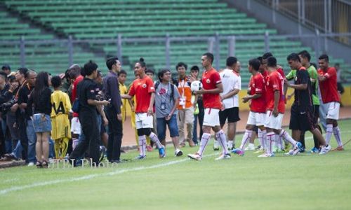 ISL 2013 : Persija Batal Dapatkan Kemenangan WO dari Persib