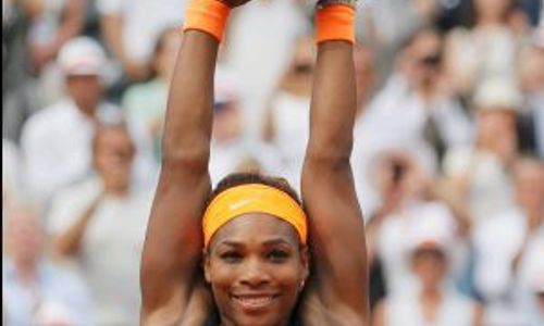 PRANCIS TERBUKA : Taklukan Sharapova, Serena Rebut Titel Keduanya