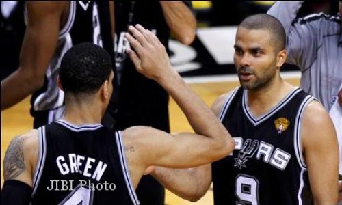 NBA 2013-2014 : Spurs Lanjutkan Dominasi Kandang