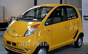 MOBIL MURAH : Menunggu Kehadiran Tata Nano di Indonesia