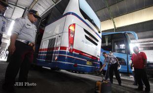 MUDIK LEBARAN 2013 : 1 Perusahaan Otobus di Solo Tak Laik jadi Angkutan Lebaran