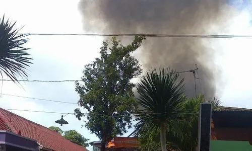 SEPUTAR JOGJA : Nana's Craft Terbakar 