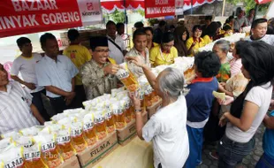 BAZAR MINYAK GORENG