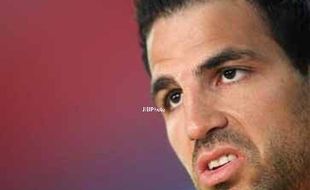 BURSA TRANSFER : Fabregas Mulai Khawatir Masa Depannya di Barca