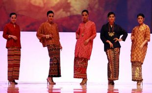 GELAR BATIK NUSANTARA