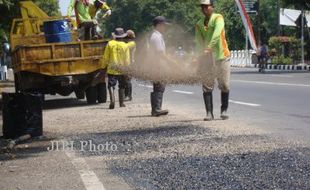 INFO MUDIK 2016 : Perbaikan Jalan Dihentikan H-10 Lebaran 2016