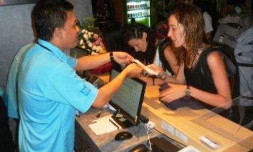 Banyak Hotel di Jogja, Tapi Status Pekerjanya Bikin Meringis