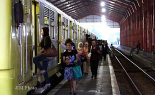 Penumpang di Daops Madiun Padat Saat Libur Nyepi, PT KAI Tak Tambah KA